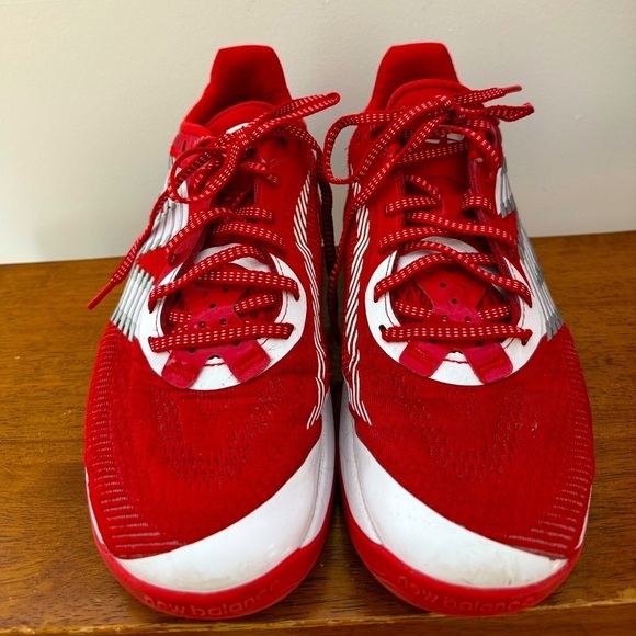 New Balance Red White Men’s TWO WXY v5 Athletic Basketball Sneakers 8.5E Wide - Picture 2 of 10